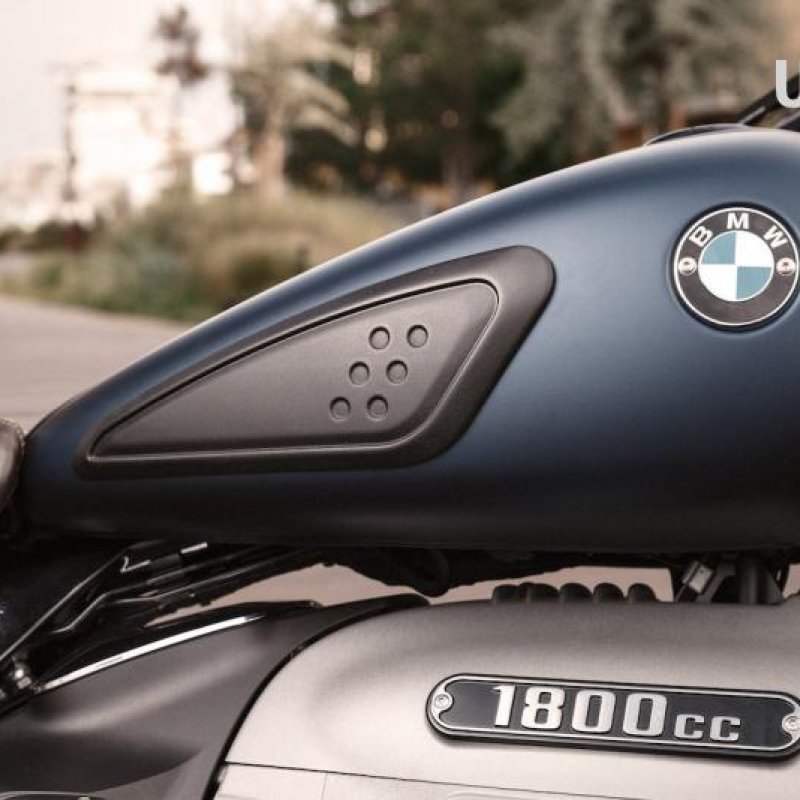 BMW R18