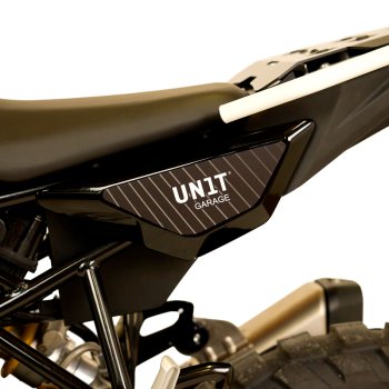 Adesivi protezione serbatoio +  fianchetti sottosella BMW F450GS