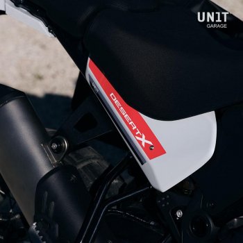 Coppia fianchetti laterali Ducati DesertX Star White Silk + adesivi