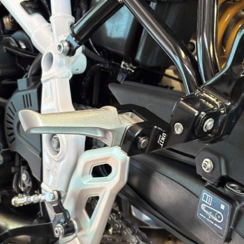 Kit comfort pedane ribassate passeggero BMW F450GS